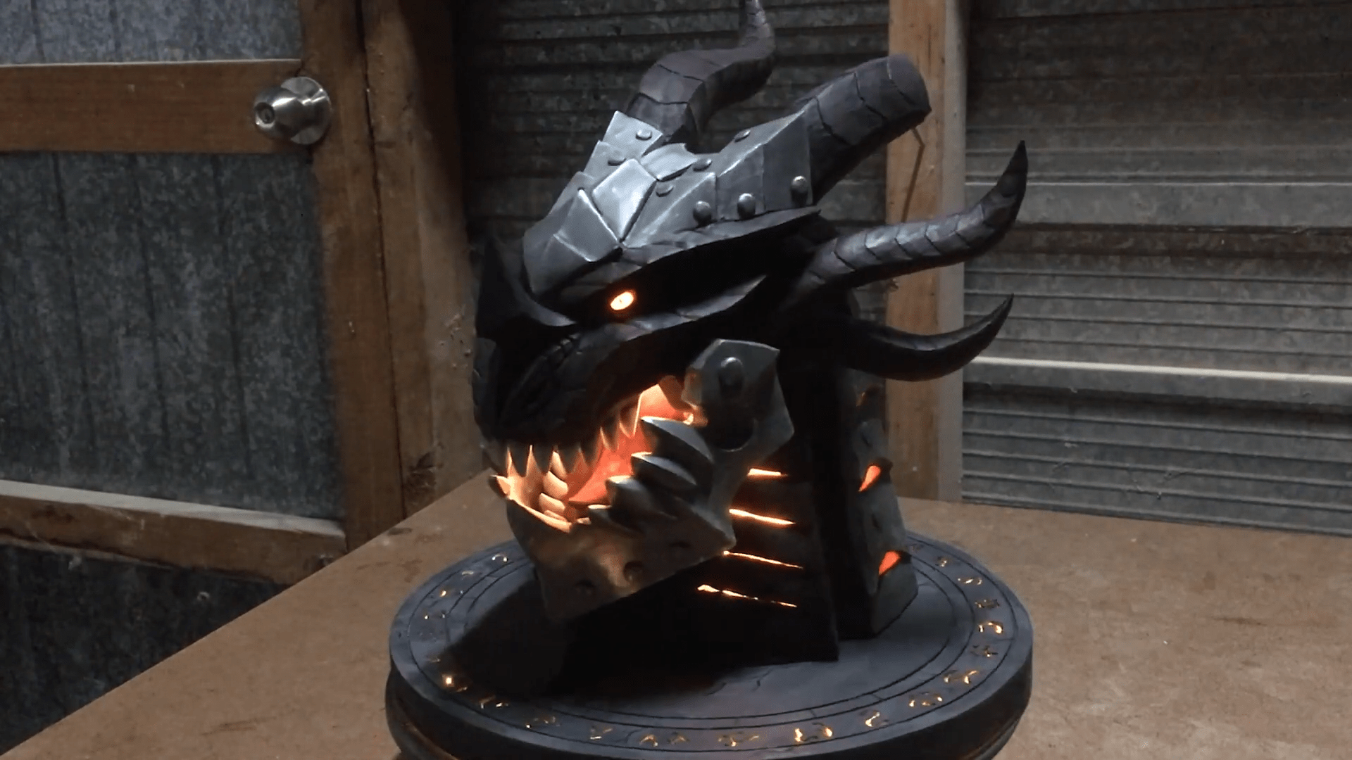 Aile-de-Mort créé en bois