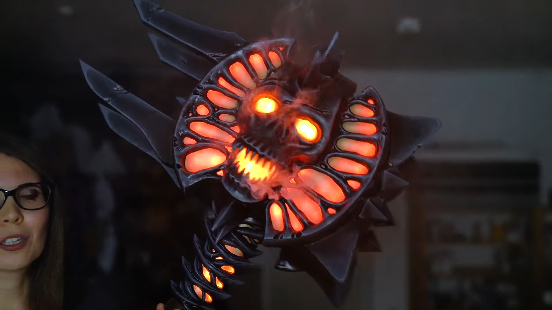 Bolvar Fordragon et son arme recréés par deux artistes