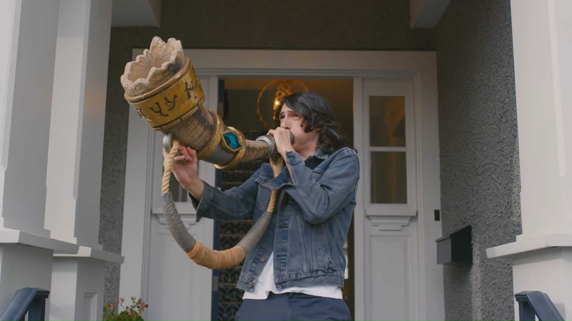 Sound The Horn : Découvrez une publicité originale de Shadowlands